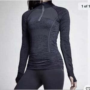 Athleta Fast Track Black 1/4 Zip Long Sleeve Pullover Athletic Shirt medium